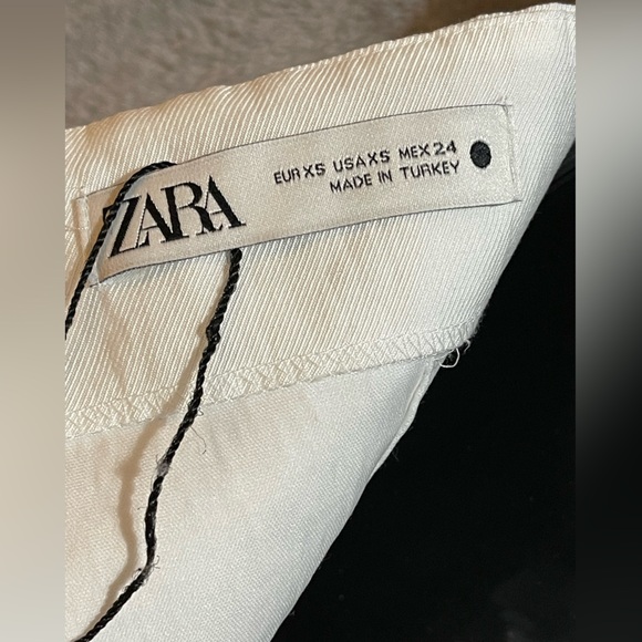 Zara White Strapless Dress. Size XS - Picture 4 of 4
